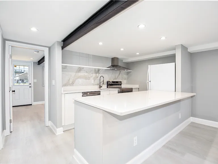 620 Randolph St NW — Photo 6
