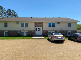 710 Hillcrest St, Baldwin, WI 54002