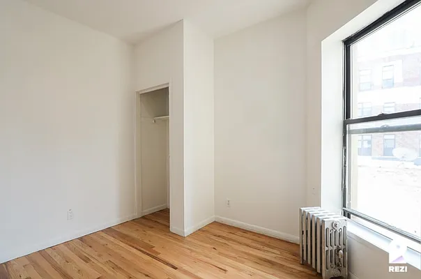 Rented by REZI | media 5