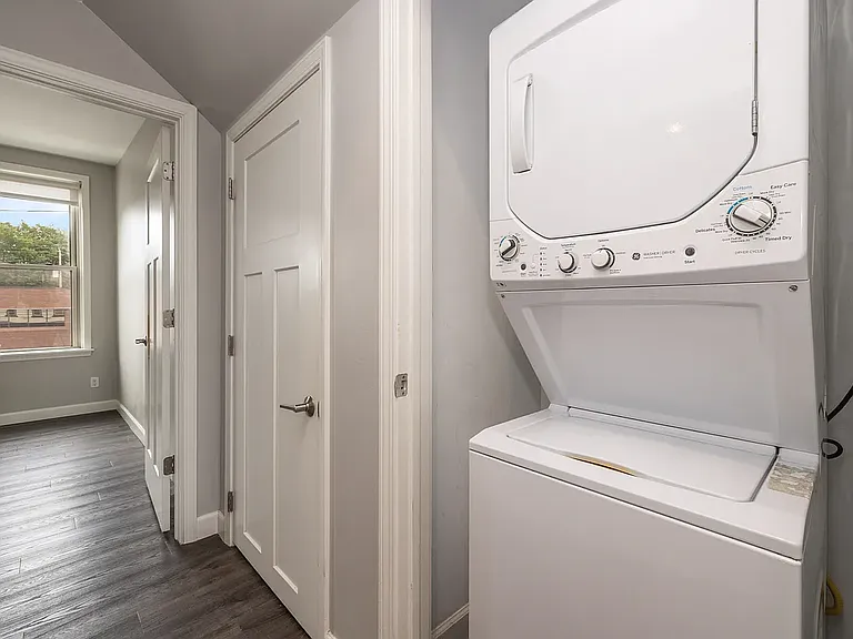 920 S 2nd St #202 — Photo 11