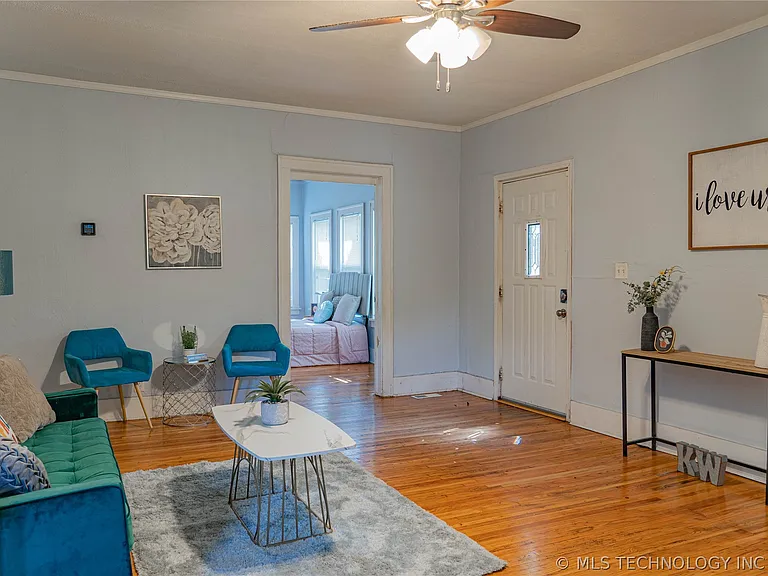 1247 N Boston Ave — Photo 7