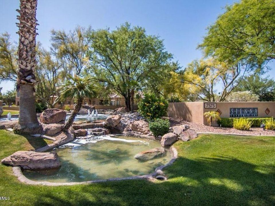 Beautiful Sienna condominiums