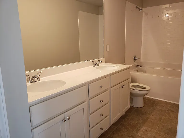 376 Katie Ln — Photo 12