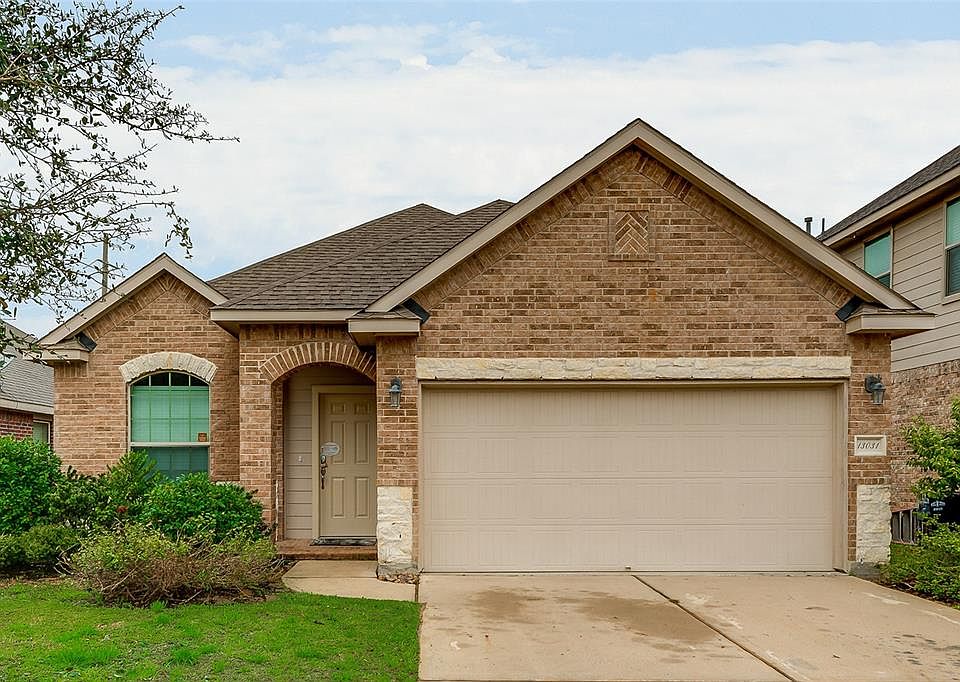 1st image of 13031 Clover Creek Point Ln