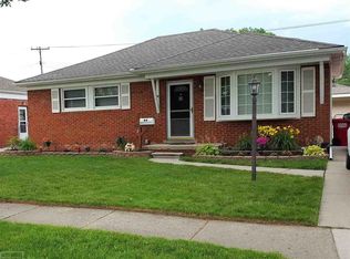 24634 Beck Ave, Eastpointe, MI 48021