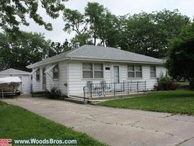 1230 Irving St, Lincoln, NE, 68521