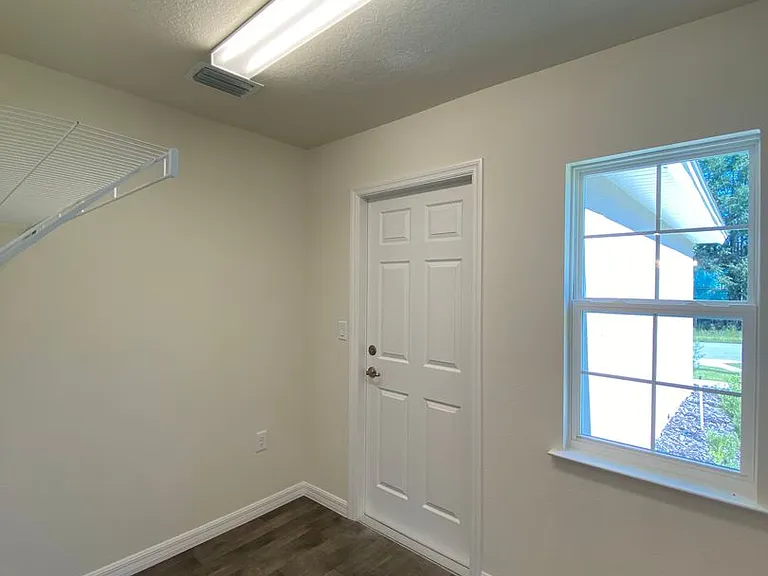 8190 N Wakefield Dr — Photo 32