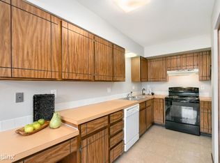 2808 Stanford Rd, Fort Collins, CO 80525