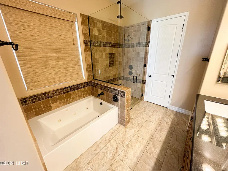 1135 Cascade Ln — Photo 7