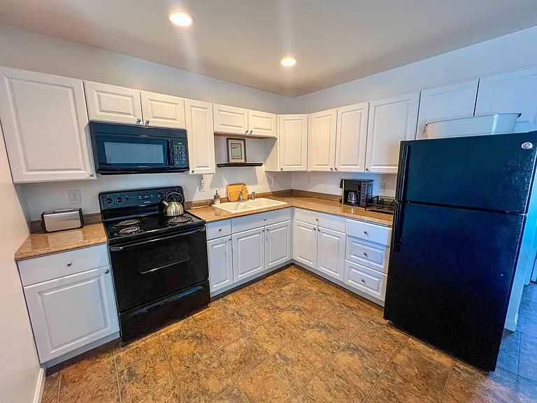 3 Perkins Ave #2 — Photo 11