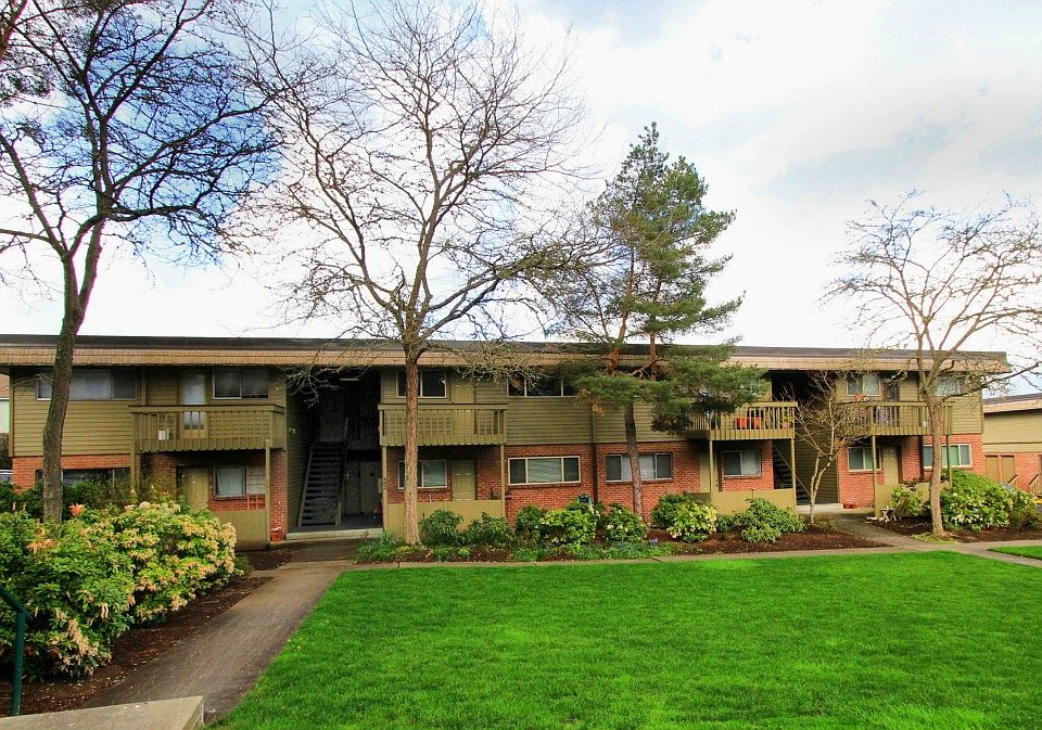 1st image of 3834 175th Ave NE APT 406