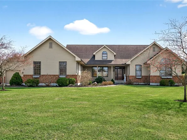 365 Fitchs Farm Ct, Lebanon, OH 45036