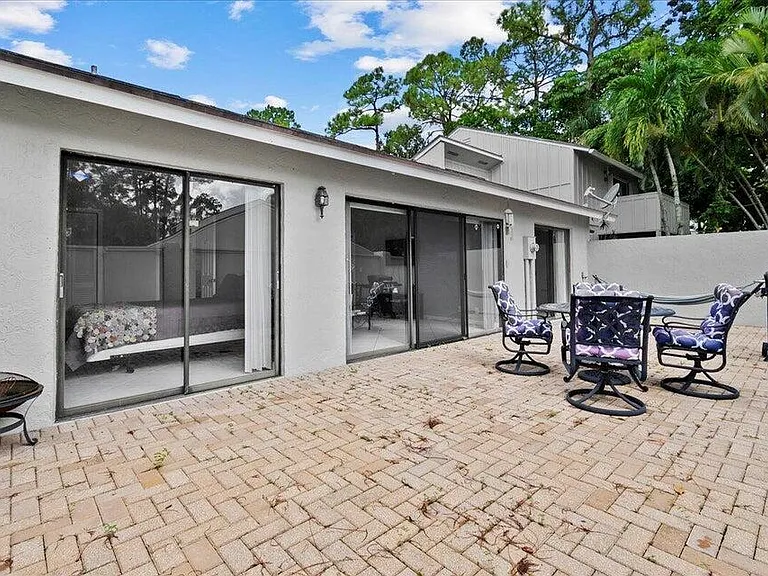 12875 Spinnaker Ln — Photo 17