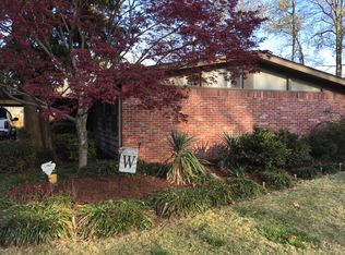 323 Brookside Dr, Little Rock, AR 72205