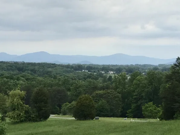 LOT 32 Windsor Castle Dr, Moneta, VA 24121