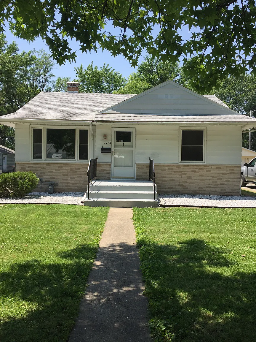 1713 N 21st St photo 1