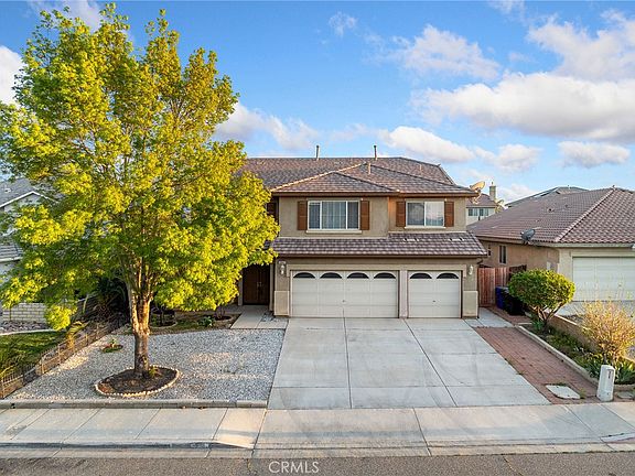 3rd image of 13647 Copper St