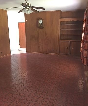5th image of 10718 Janet Lee Dr