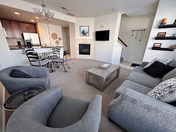 4th image of 16179 E Geddes Ln #96