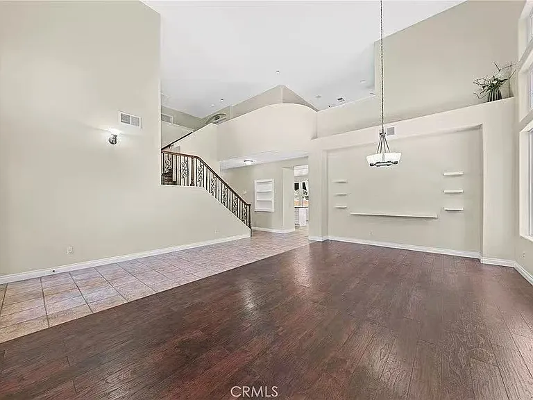 39647 Dartanian Pl — Photo 32