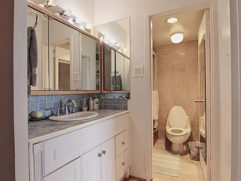 4515 Willard Ave #1604S — Photo 14