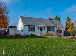 416 Old Niskayuna Rd, Latham, NY 12110