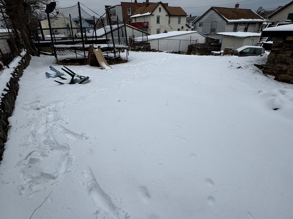 bridgeport-connecticut-57238145 picture