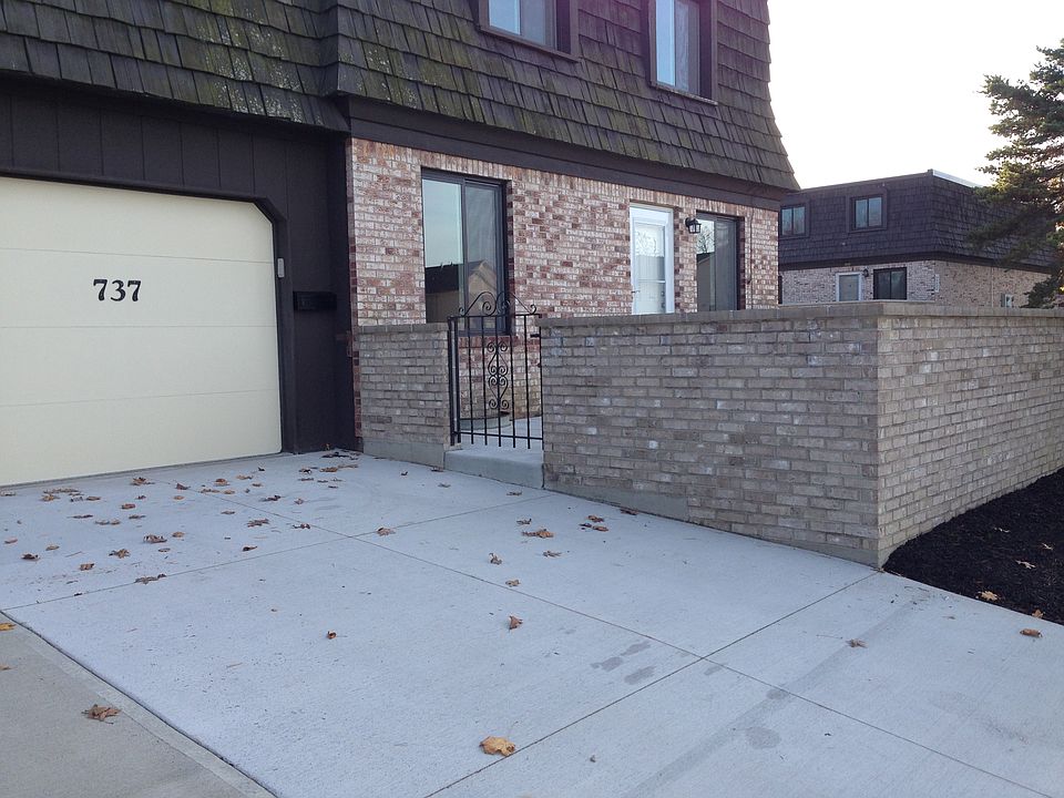 1st image of 737 Tollis Pkwy