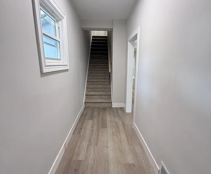 612 Spruce St — Photo 3