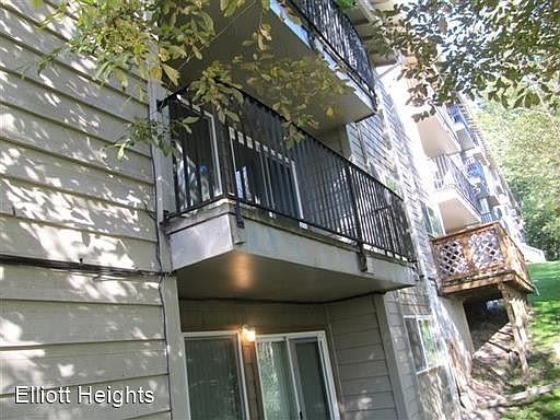 2nd image of 206 Teresa Way APT 4