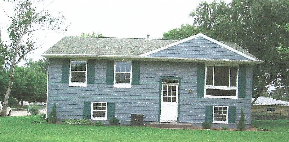 1st image of 2838 Ward Ave