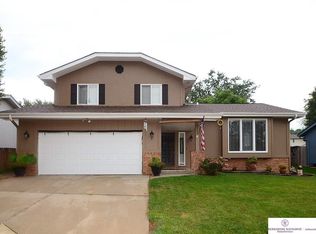 6341 N 115th Avenue Cir, Omaha, NE 68164