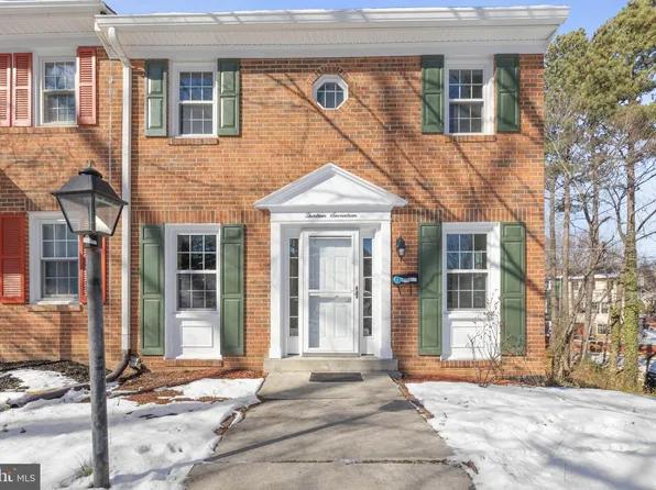 1317 Mead Ter, Woodbridge, VA 22191