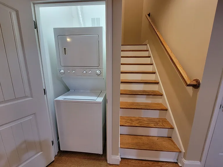 Forrest Edge Townhomes! - 4bd/4ba: Centrally Located! Upscale Student Living! — Photo 1