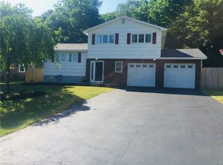 8 Bilmar Cir, Camillus, NY 13031