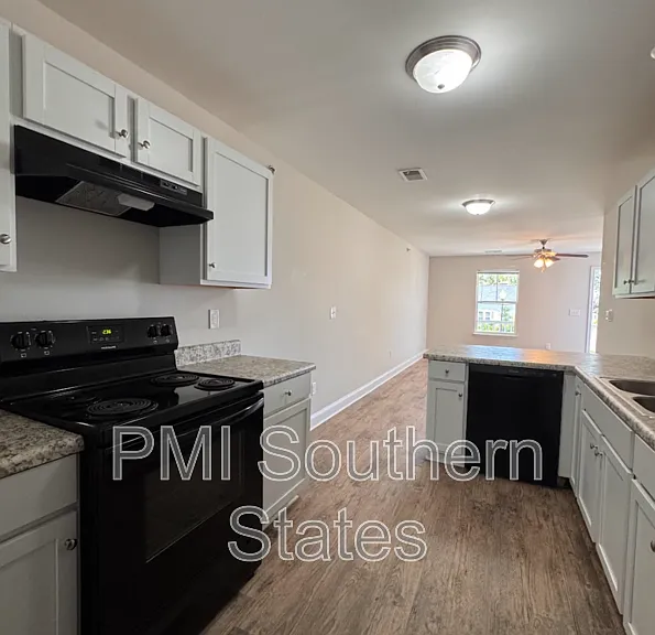 202 Walnut Hill Dr #A — Photo 3