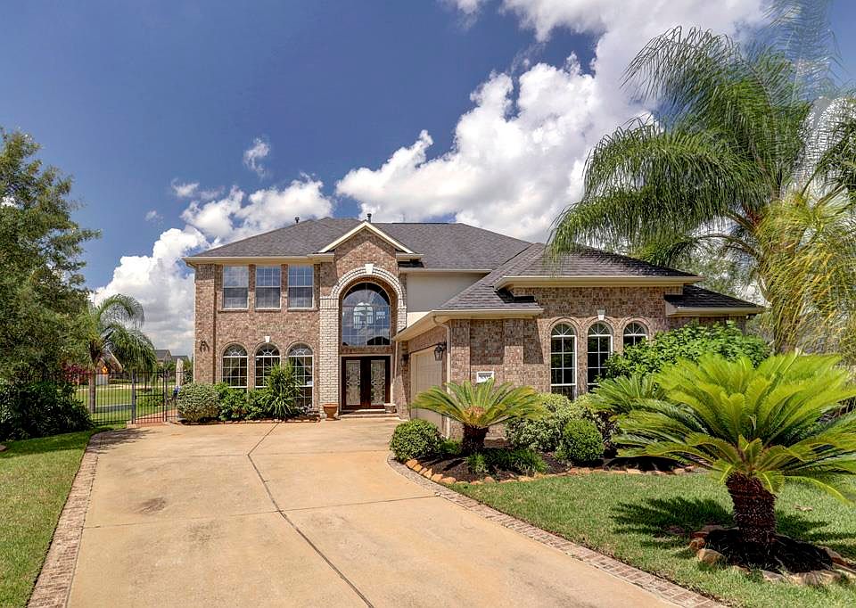 1st image of 3002 Blue Lagoon Ct