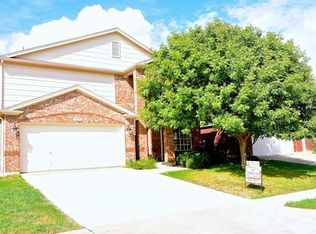 107 Shady Brook Dr, Arlington, TX 76002