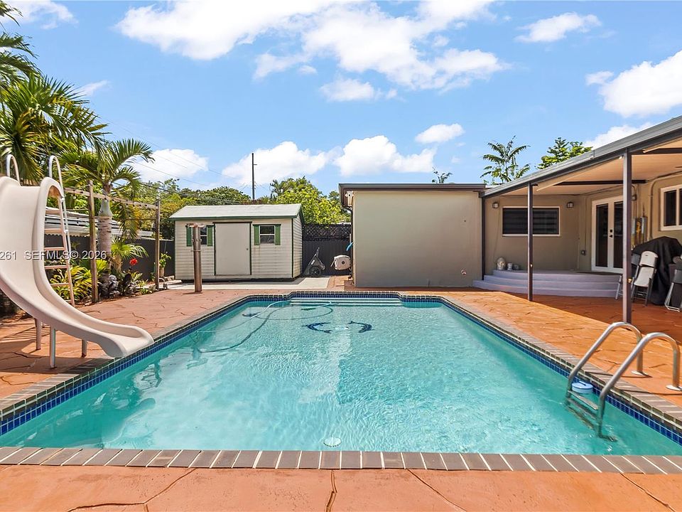 1st image of 6250 SW 20th Ter