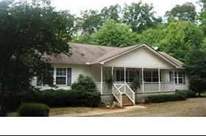 1st image of 3306 Poplar Dr