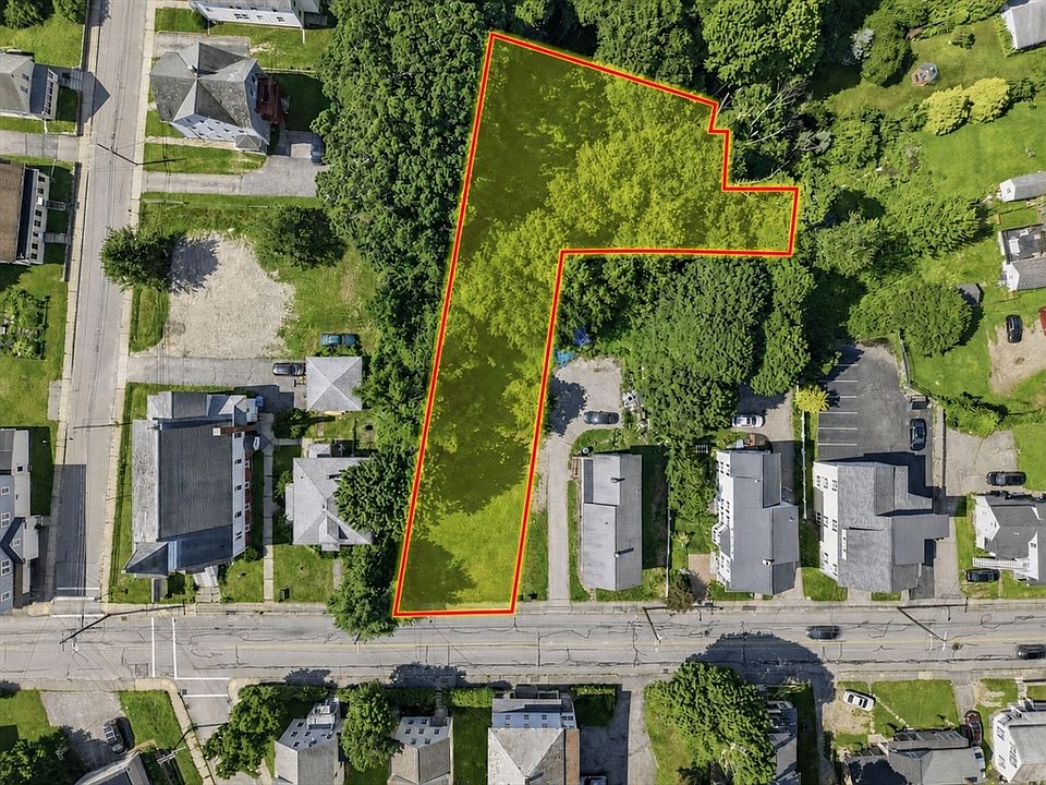 1st image of 66 Lake St
