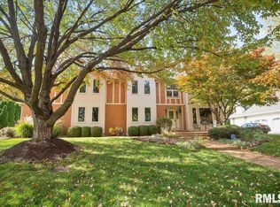 1305 Woods Farm Ln, Springfield, IL 62704