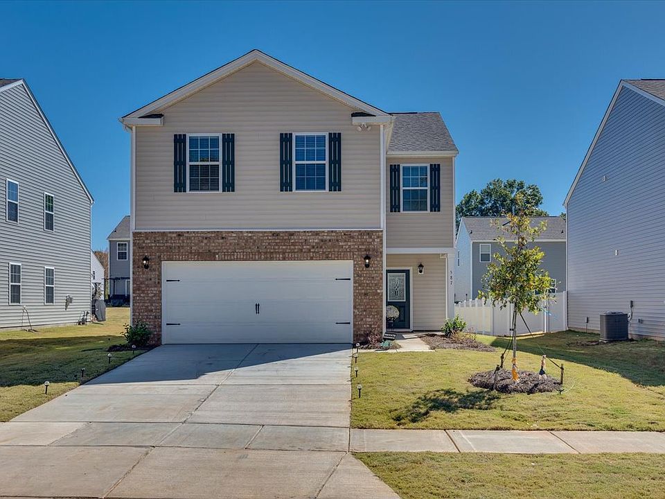 1st image of 587 King Clover Ln