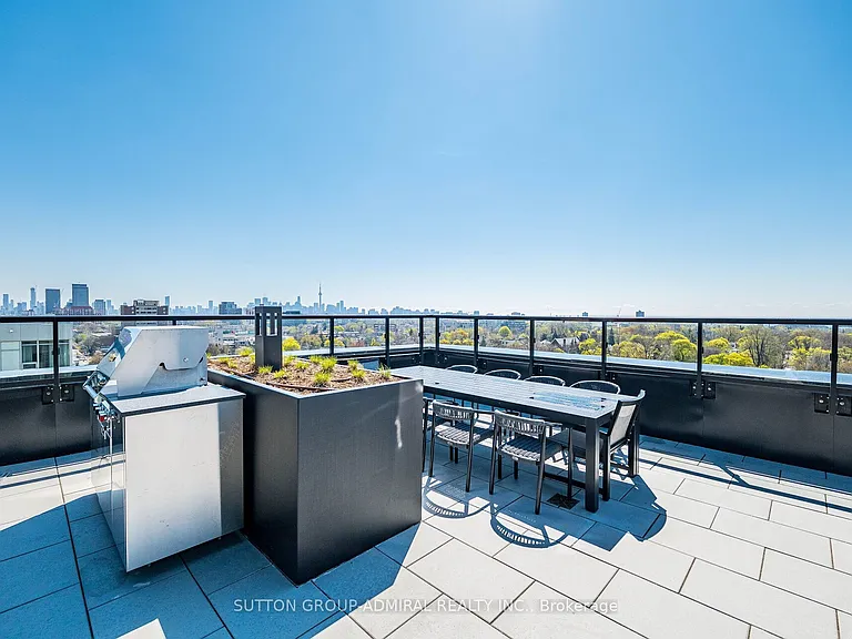 1660 Bloor St W #803 — Photo 45