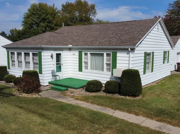 402 N Washington St, Swayzee, IN 46986