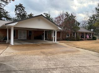 1935 Bethesda Rd, Batesville, AR 72501