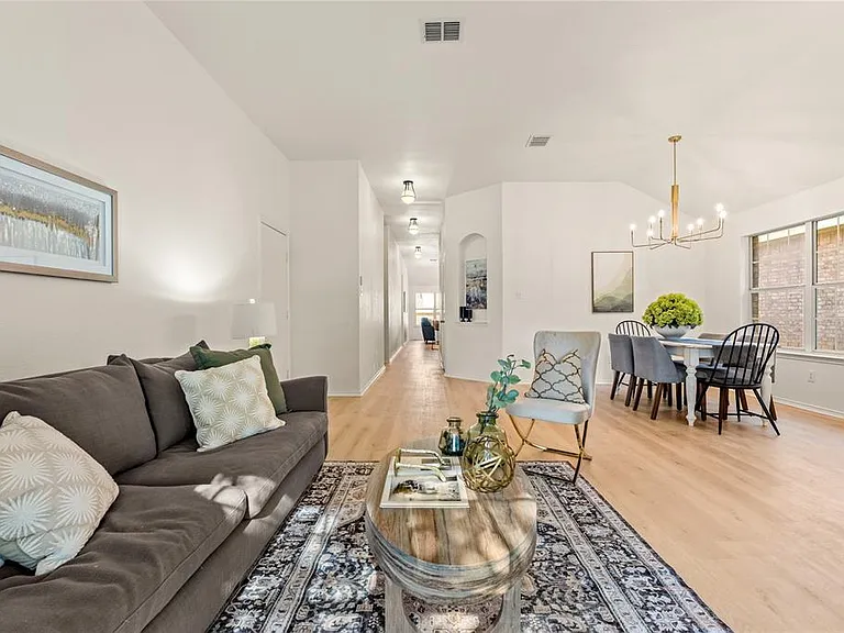 8433 Hawks Nest Dr — Photo 26