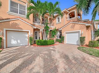 514 Cresta Cir, West Palm Beach, FL 33413