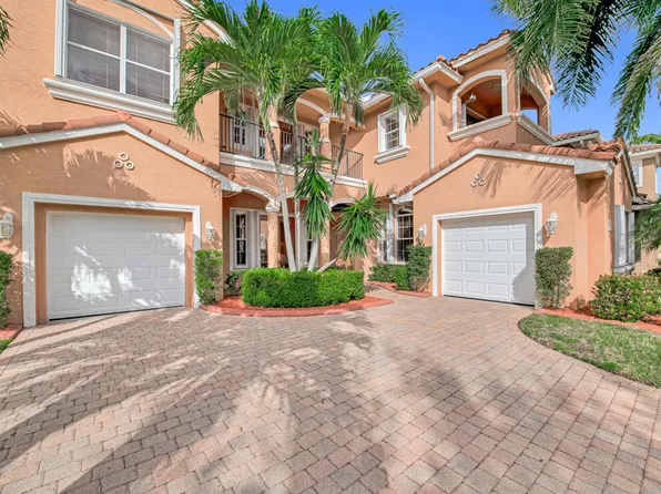514 Cresta Circle, West Palm Beach, FL 33413