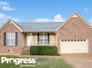 6131 Steve Scarlett Pl, La Vergne, TN 37086